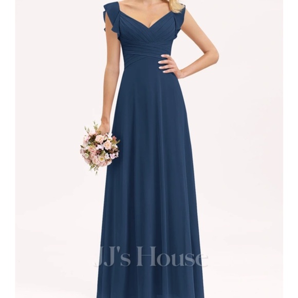 JJs House Navy Bridesmaid Dress *UNALTERED size 4* - Picture 4 of 8